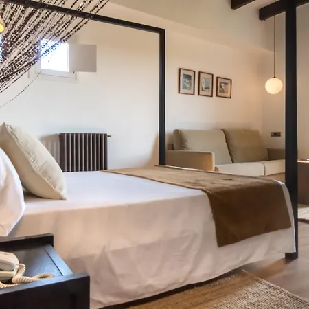 Ξενοδοχείο Binissaida Boutique 4*