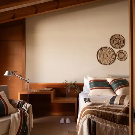 Binissaida Boutique 4*