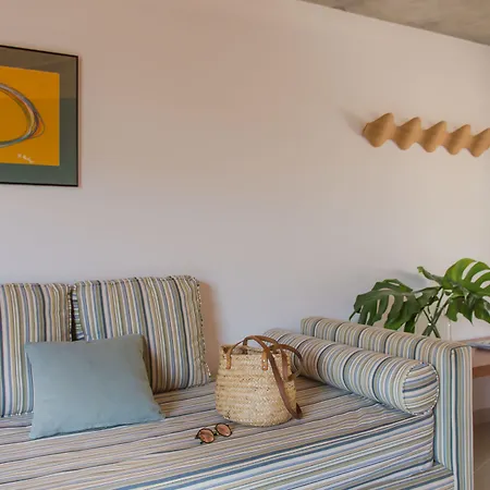 Binissaida Boutique 4*