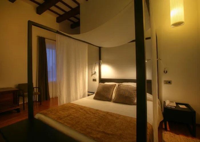 Binissaida Boutique 4*