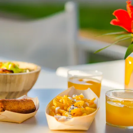 Binissaida Boutique 4*