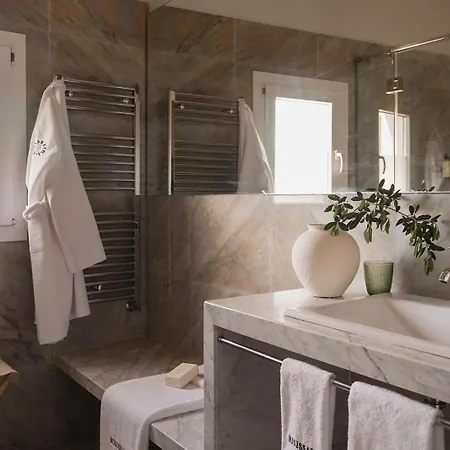 Binissaida Boutique 埃斯卡斯特利