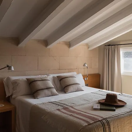 Binissaida Boutique Hotel 4*