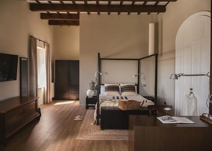 Hotel Binissaida Boutique 4*