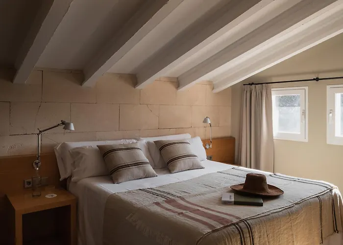 Binissaida Boutique Hotel 4*