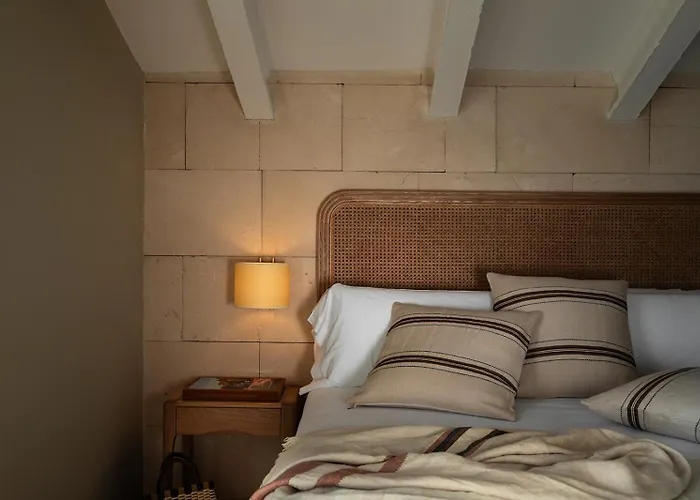 Binissaida Boutique 4*