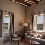 Binissaida Boutique Szálloda 4*