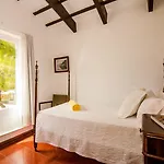 Binissaida Boutique Es Castell